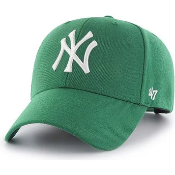 Шапка извита зелена снапбек на New York Yankees MLB от 47 Brand