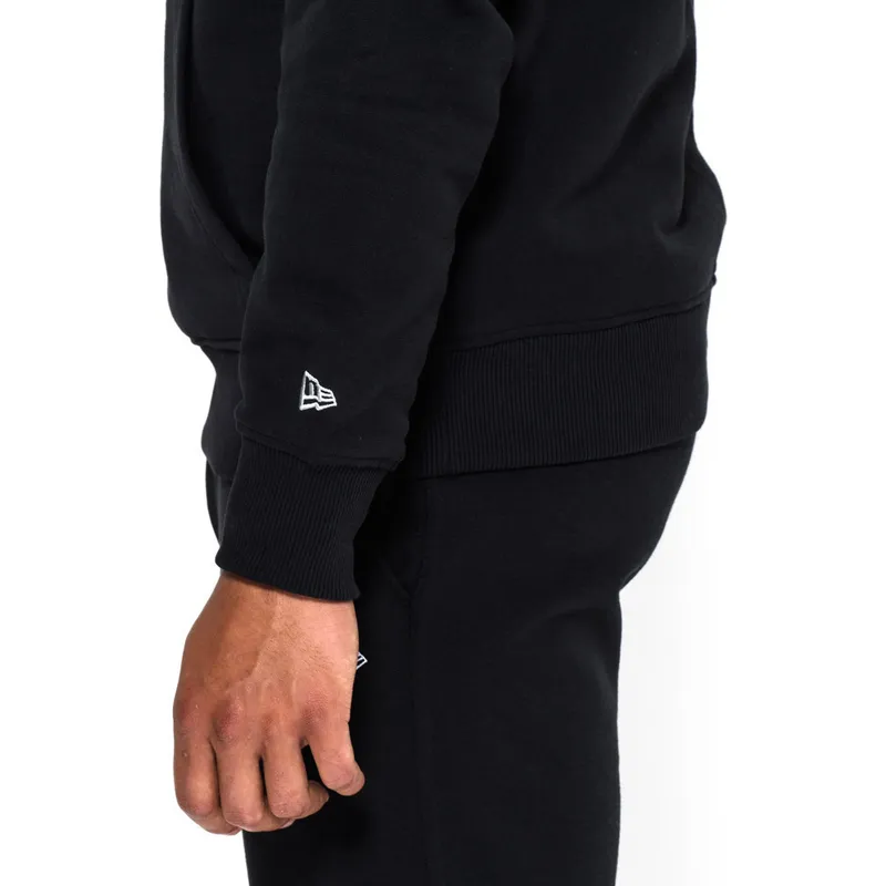 suitshrta-s-kachulka-cherna-pullover-hoodie-na-las-vegas-raiders-nfl-ot-new-era