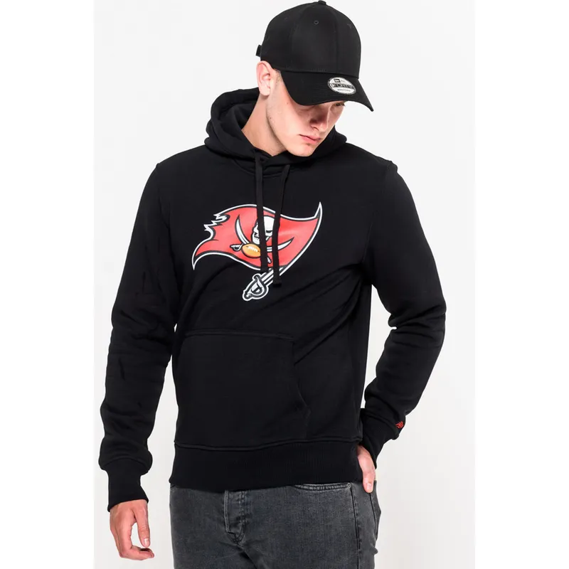 suitshrta-s-kachulka-cherna-pullover-hoodie-na-tampa-bay-buccaneers-nfl-ot-new-era