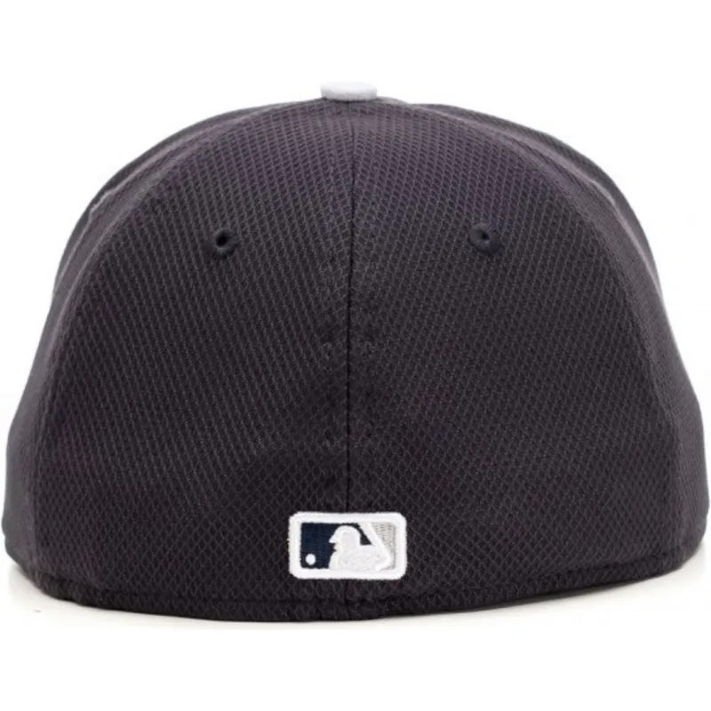 shapka-ploska-tmnosin-reguliruema-59fifty-diamond-era-na-new-york-yankees-mlb-ot-new-era