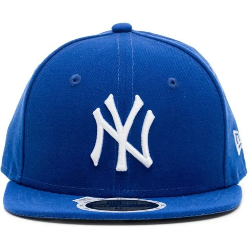 shapka-ploska-sinya-prilepnala-za-deca-59fifty-essential-na-new-york-yankees-mlb-ot-new-era
