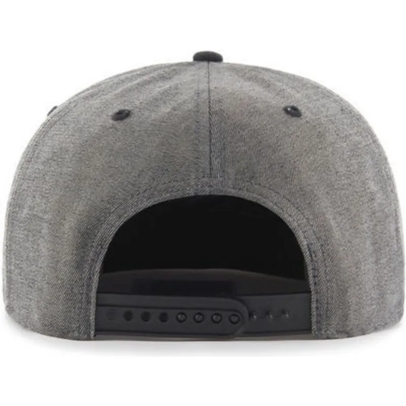 shapka-ploska-siv-snapbek-na-new-york-yankees-mlb-ot-47-brand