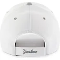 shapka-izvita-byala-reguliruem-na-new-york-yankees-mlb-ot-47-brand