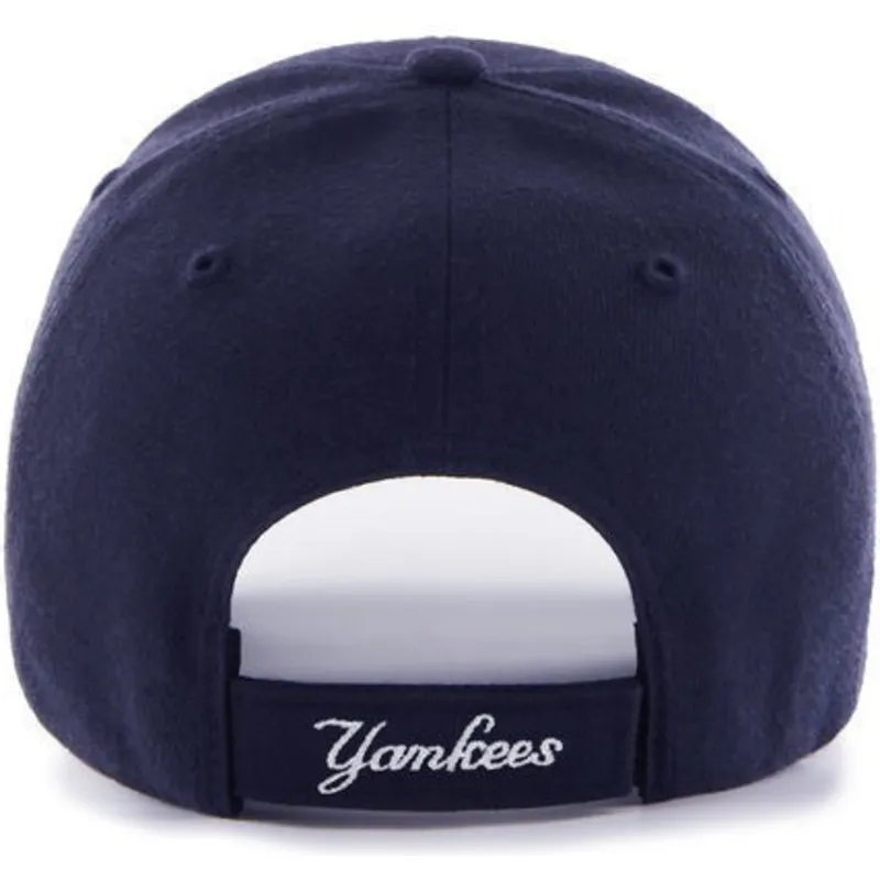 shapka-izvita-tmnosin-reguliruem-na-new-york-yankees-mlb-ot-47-brand