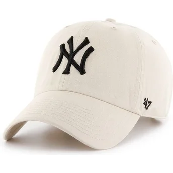 Καπέλο με καμπύλη κρέμας New York Yankees MLB Clean Up της 47 Brand