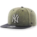 shapka-ploska-tmnosin-snapbek-na-new-york-yankees-mlb-ot-47-brand