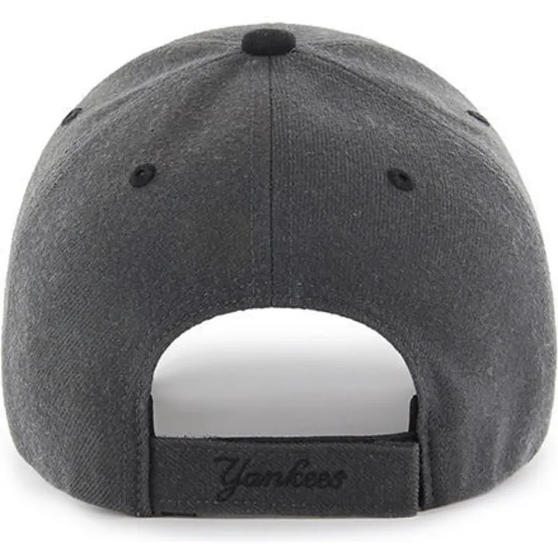 shapka-izvita-cherna-reguliruem-na-new-york-yankees-mlb-ot-47-brand