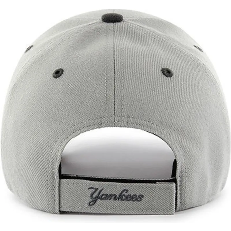 shapka-izvita-siv-reguliruem-na-new-york-yankees-mlb-ot-47-brand shapka-izvita-siv-reguliruem-na-new-york-yankees-mlb-ot-47-brand