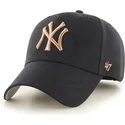 shapka-izvita-cherna-reguliruema-lenta-con-logo-bronce-na-new-york-yankees-mlb-ot-47-brand