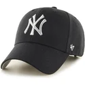 shapka-izvita-cherna-reguliruem-plata-na-new-york-yankees-mlb-ot-47-brand