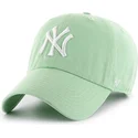 hellgrune-gebogene-kappe-new-york-yankees-mlb-clean-up-von-47-brand