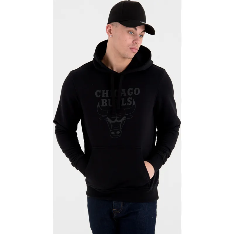 suitshrta-s-kachulka-cherna-pullover-hoody-na-chicago-bulls-nba-ot-new-era