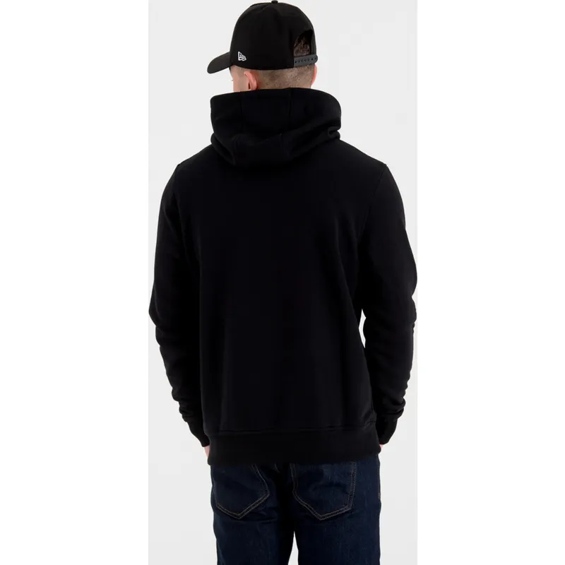 suitshrta-s-kachulka-cherna-pullover-hoody-na-chicago-bulls-nba-ot-new-era