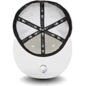 shapka-ploska-byala-prilepnala-59fifty-white-on-white-na-new-york-yankees-mlb-ot-new-era