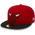 rote-anliegende-59fifty-essential-flat-cap-der-chicago-bulls-nba-von-new-era