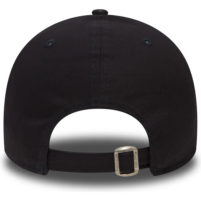 shapka-izvita-tmnosin-reguliruema-9forty-essential-na-new-york-yankees-mlb-ot-new-era