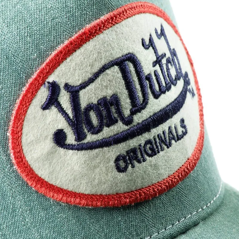 shapka-izvita-traker-sinya-snapbek-logd-ot-von-dutch shapka-izvita-traker-sinya-snapbek-logd-ot-von-dutch