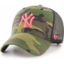 shapka-izvita-traker-kamuflazh-snapbek-rosa-na-new-york-yankees-mlb-ot-47-brand