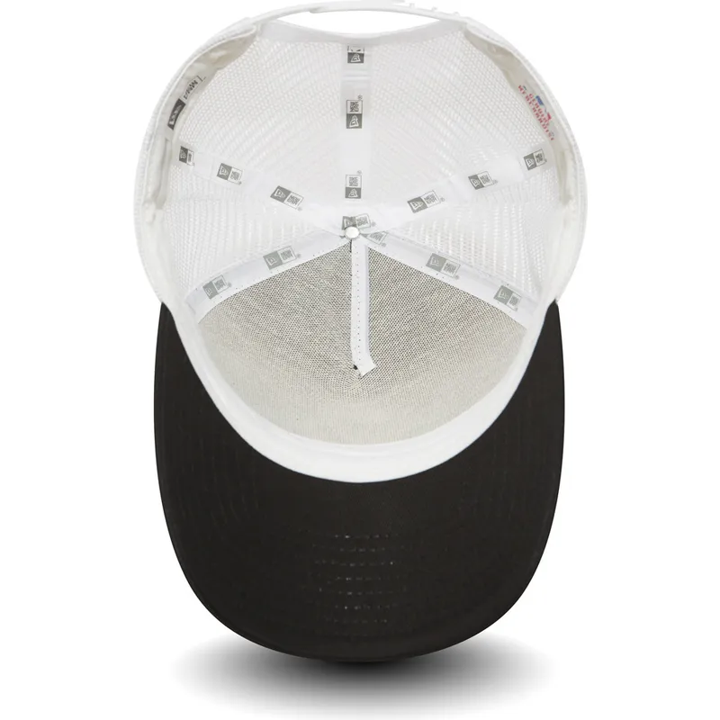 shapka-izvita-cherna-snapbek-clean-a-frame-2-na-new-york-yankees-mlb-ot-new-era