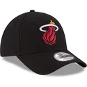 shapka-izvita-cherna-reguliruema-9forty-the-league-na-miami-heat-nba-ot-new-era