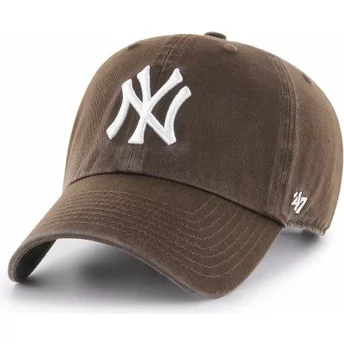 47 Brand Curved Brim Dunkel New York Yankees MLB Clean Up Cap braun