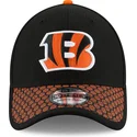 shapka-izvita-cherna-prilepnala-39thirty-sideline-na-cincinnati-bengals-nfl-ot-new-era