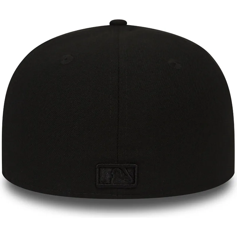 shapka-ploska-cherna-prilepnala-59fifty-night-time-na-new-york-yankees-mlb-ot-new-era