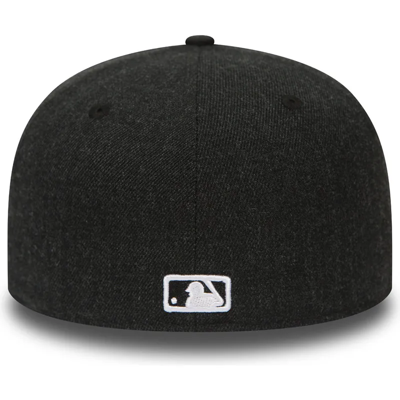 shapka-ploska-cherna-prilepnala-59fifty-seasonal-heather-na-new-york-yankees-mlb-ot-new-era