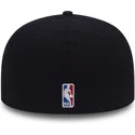 gorra-curva-negra-ajustada-59fifty-low-profile-team-classic-de-cleveland-cavaliers-nba-de-new-era