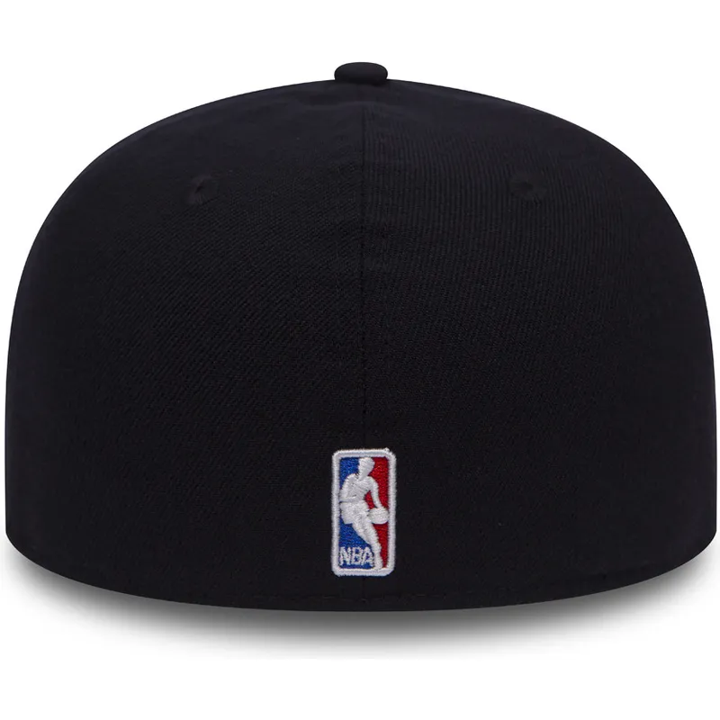 gorra-curva-negra-ajustada-59fifty-low-profile-team-classic-de-cleveland-cavaliers-nba-de-new-era