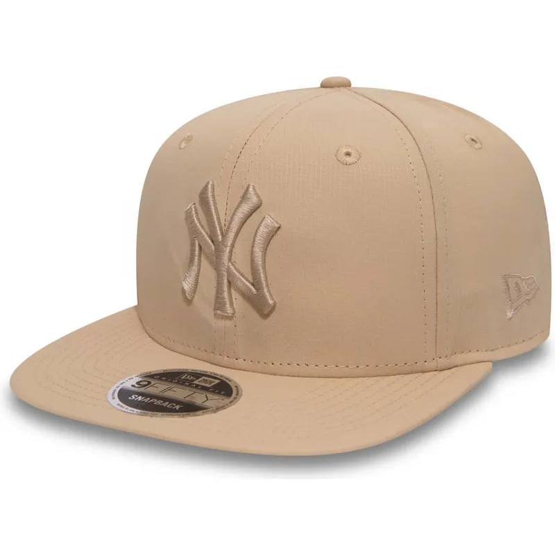 shapka-ploska-roza-snapbek-rosa-9fifty-nano-ripstop-na-new-york-yankees-mlb-ot-new-era