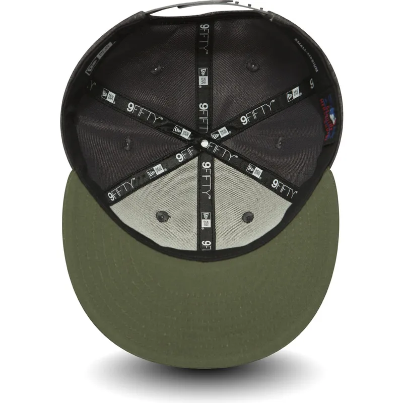 shapka-ploska-siv-snapbek-9fifty-heather-jersey-na-new-york-yankees-mlb-ot-new-era