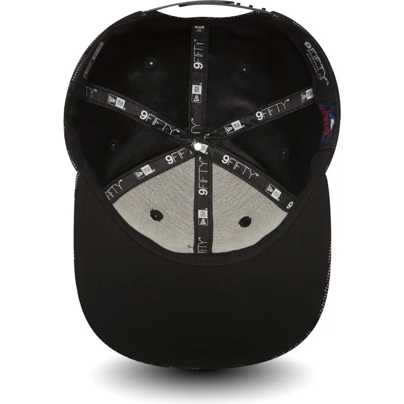 shapka-ploska-cherna-snapbek-9fifty-night-time-reflective-na-new-york-yankees-mlb-ot-new-era