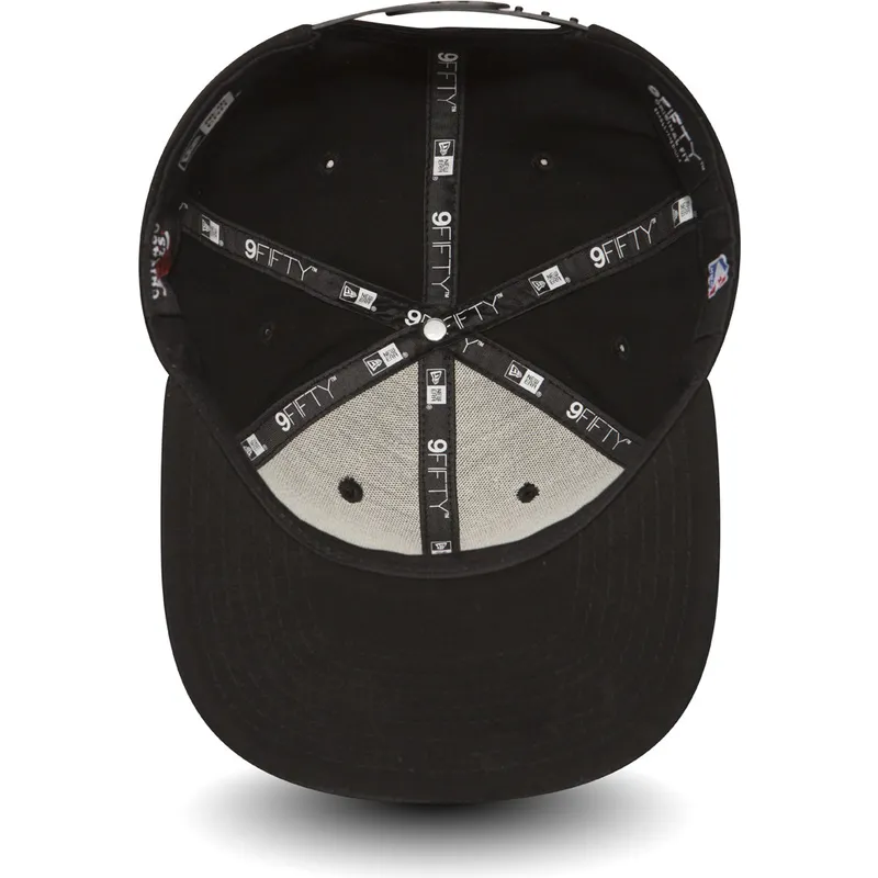 shapka-ploska-cherna-snapbek-9fifty-chain-stitch-na-chicago-bulls-nba-ot-new-era
