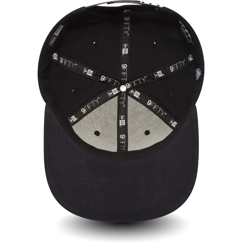 shapka-ploska-tmnosin-snapbek-9fifty-chain-stitch-na-cleveland-cavaliers-nba-ot-new-era