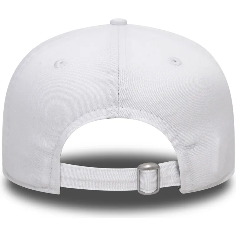 shapka-ploska-byala-snapbek-9fifty-low-profile-unstructured-na-miami-dolphins-nfl-ot-new-era
