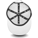 shapka-ploska-byala-snapbek-9fifty-low-profile-unstructured-na-miami-dolphins-nfl-ot-new-era