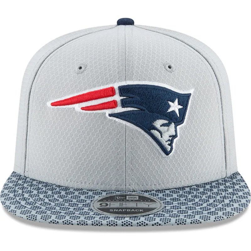 shapka-ploska-siv-snapbek-9fifty-sideline-na-new-england-patriots-nfl-ot-new-era shapka-ploska-siv-snapbek-9fifty-sideline-na-new-england-patriots-nfl-ot-new-era