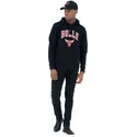 suitshrta-s-kachulka-cherna-pullover-hoody-na-chicago-bulls-nba-ot-new-era