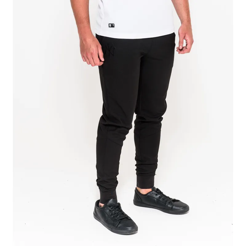 pantalona-dlg-pantalon-cherna-jogger-stealth-na-new-york-yankees-mlb-ot-new-era