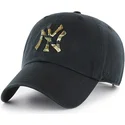 shapka-izvita-cherna-reguliruema-na-new-york-yankees-mlb-ot-47-brand