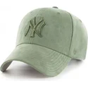 shapka-izvita-zelena-reguliruem-na-new-york-yankees-mlb-ot-47-brand