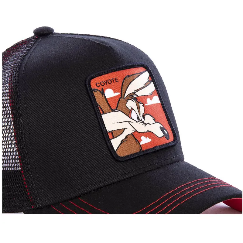shapka-izvita-cherna-snapbek-kojot-looney-tunes-ot-capslab