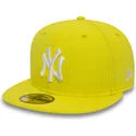 shapka-ploska-zhlt-prilepnala-59fifty-essential-na-new-york-yankees-mlb-ot-new-era