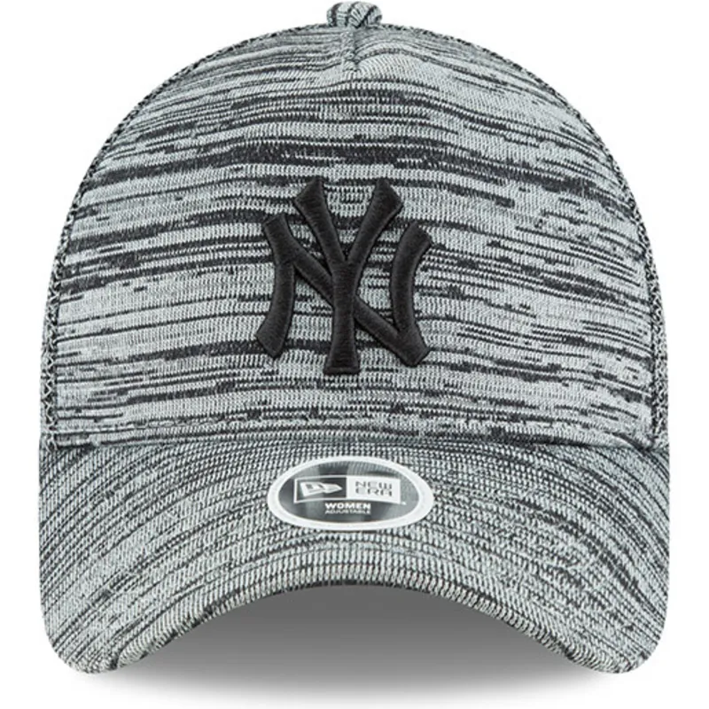 shapka-izvita-siv-snapbek-ajustable-9forty-engineered-fit-na-new-york-yankees-mlb-ot-new-era