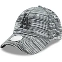 shapka-izvita-siv-reguliruem-9forty-engineered-fit-na-los-angeles-dodgers-mlb-ot-new-era