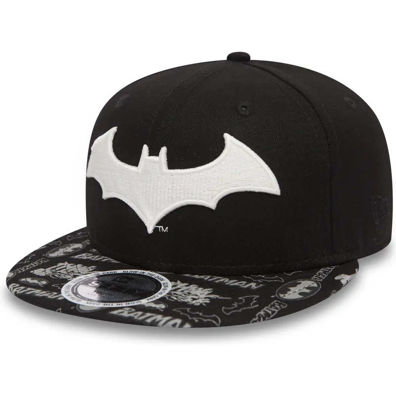 shapka-ploska-cherna-snapbek-za-deca-9fifty-gitd-na-batman-warner-bros-ot-new-era
