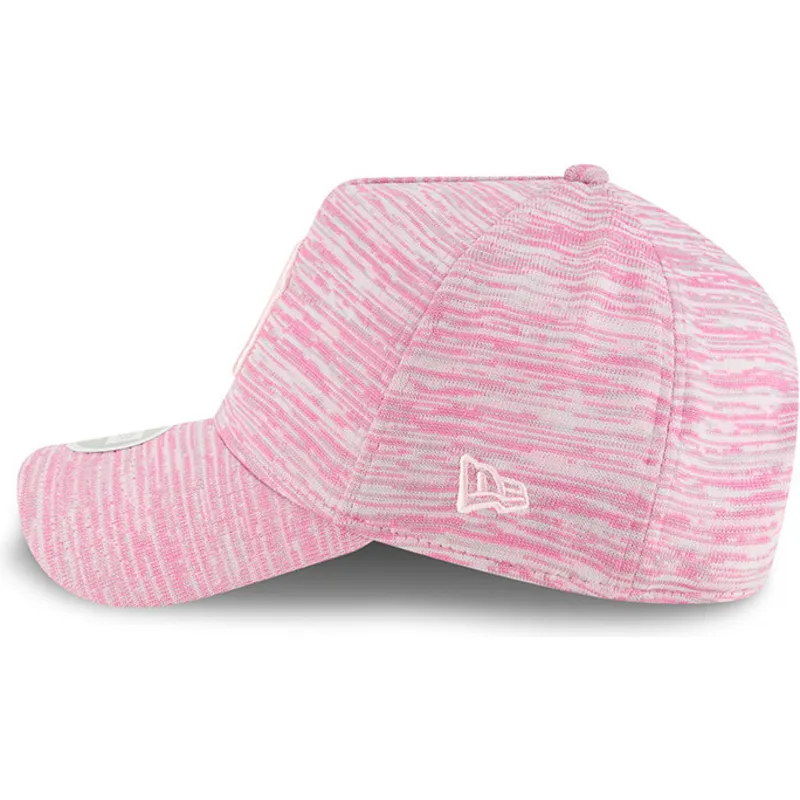 shapka-izvita-roza-snapbek-ajustable-9forty-a-frame-engineered-fit-na-new-york-yankees-mlb-ot-new-era