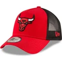 shapka-izvita-traker-chervena-snapbek-9forty-team-na-chicago-bulls-nba-ot-new-era