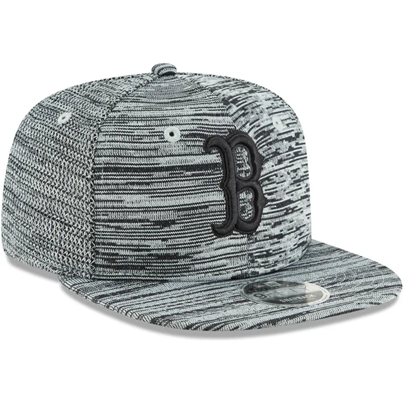 shapka-ploska-siv-snapbek-9fifty-engineered-fit-na-boston-red-sox-mlb-ot-new-era shapka-ploska-siv-snapbek-9fifty-engineered-fit-na-boston-red-sox-mlb-ot-new-era